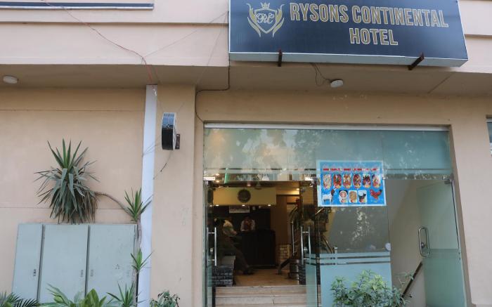Rysons Continental Hotel 