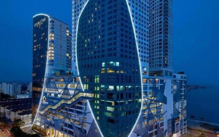 Attic✦Premium Couple's Studio[Netflix|Bathub]#98