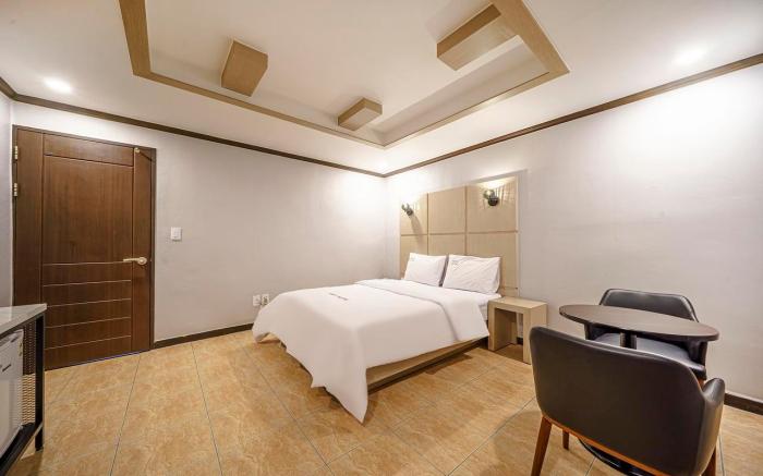 Hotel Fox in Wonpyeong-dong, Gumi