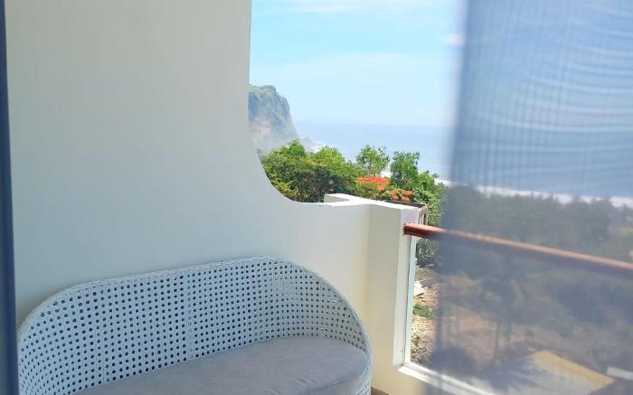 D'GIRIJATI RESORT & BEACH CLUB YOGYAKARTA