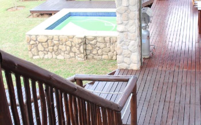 7th Hole Golf Lodge
