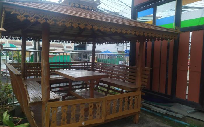Pontawin Budget Inn 