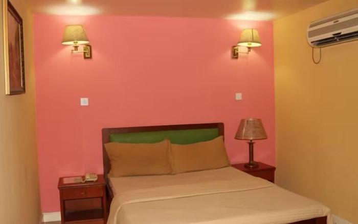Golden Gate Hotel