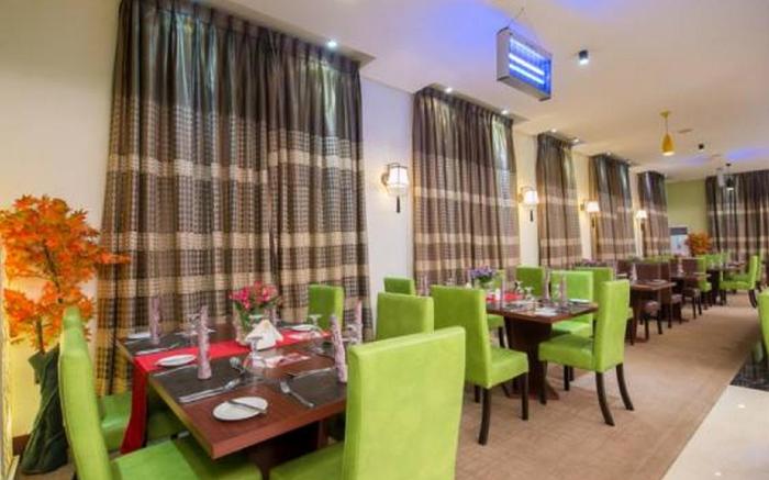Grand Pela Hotel And Suites