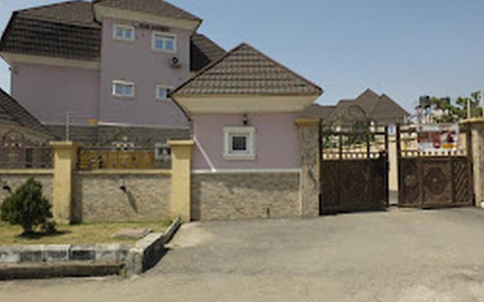 Kudina Luxury Apartments