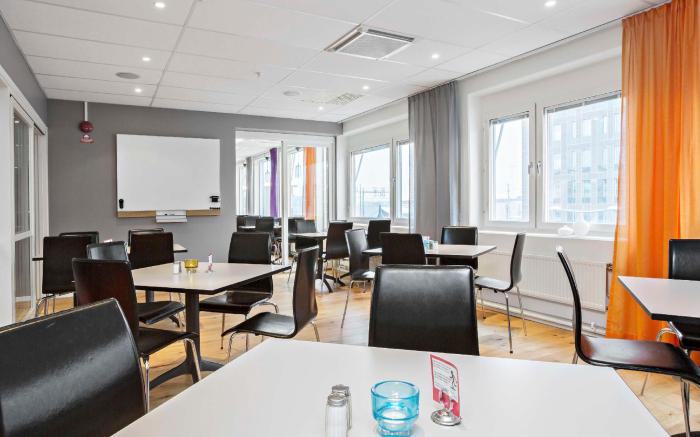 Sure Hotel By Best Western Stockholm Alvsjo