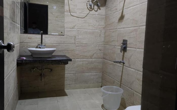 Hotel New City Lite Near IGI Airport Delhi