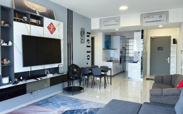 Beacon Executive Suite Relax17 by Fantabulous Home