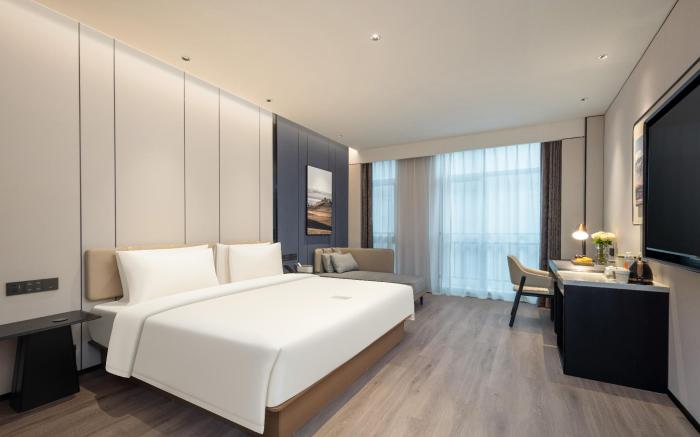 Atour Hotel Hangzhou East Railway Station West Square
