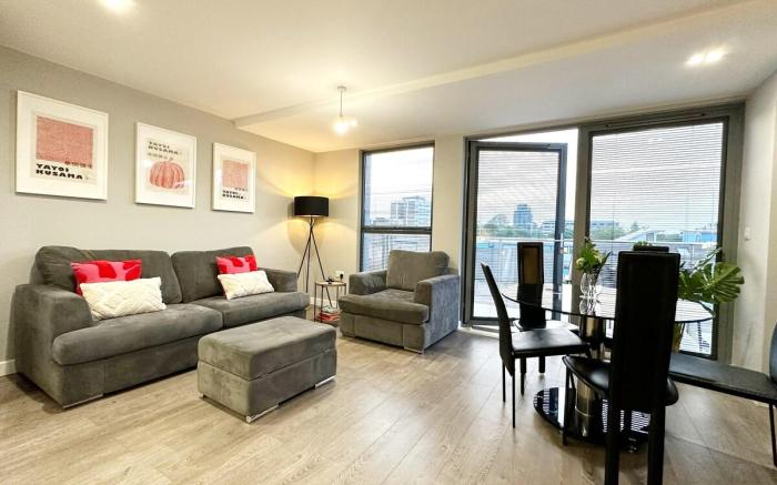 Modern 3Bed Flat in Shoreditch w/ Private Terrace
