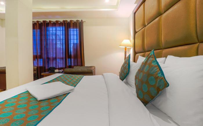 Hotel S Square