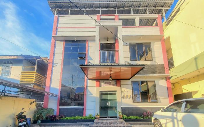 RedDoorz near Wisma Cahaya Abadi Sepinggan Airport Balikpapan