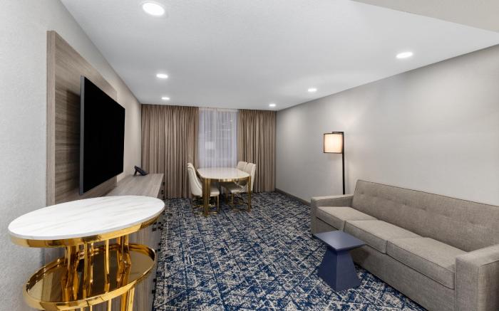 Ramada by Wyndham DFW Airport