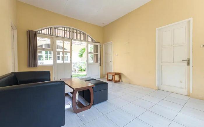 Urbanview Resort D'Oasis Mountain Puncak by RedDoorz
