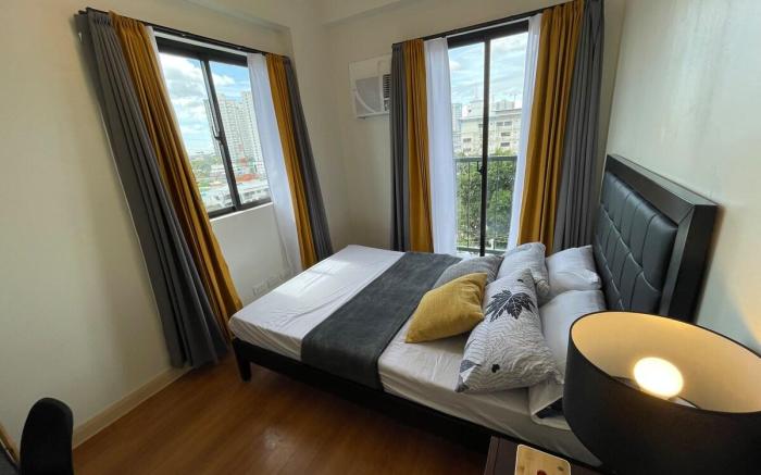 Condo 3-Bedroom w/ Pool Access Center of Davao
