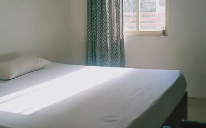 Goroomgo Hotel Shivay Near Ganga River Varanasi