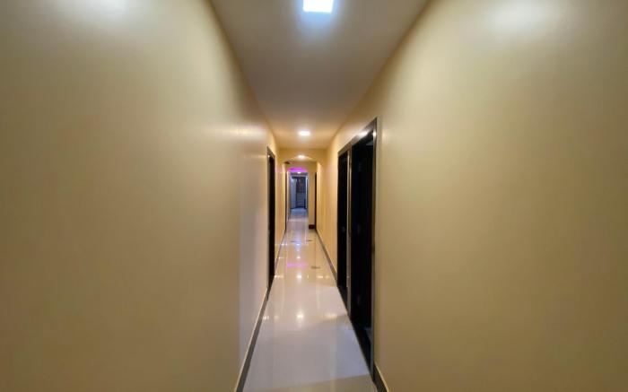 Hotel Royal Grand - Near Mumbai Airport