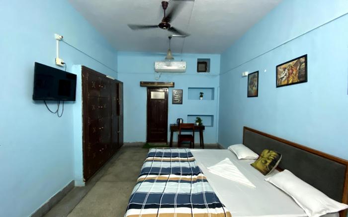 Blue Town Hostel