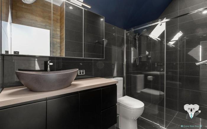 KozyGuru | Spring Hill | 2 Bed 2.5 Bath