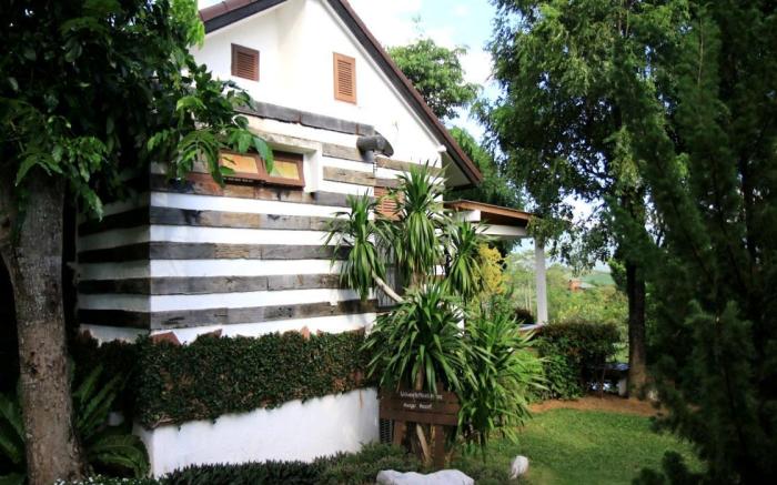Mountain Pano Khao Yai Homestay