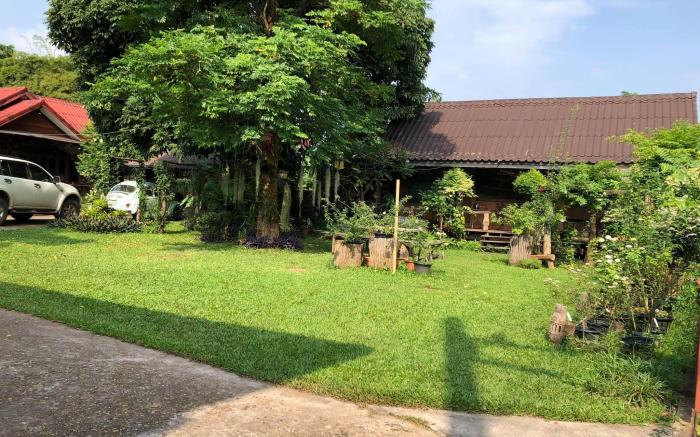 Baan Esan Country House