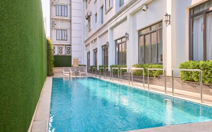 Le Haute Hotel