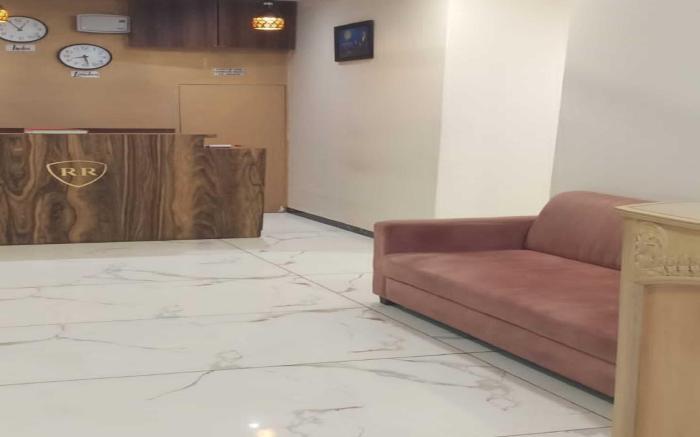 Hotel Raheja Residency