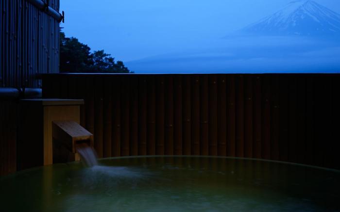 Fuji Kawaguchiko Onsen Konansou