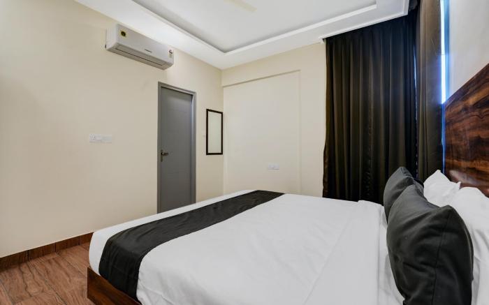 Hotel O East Land Hotel