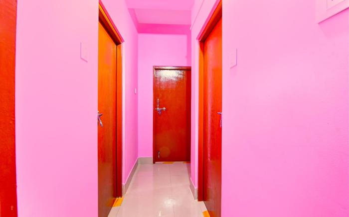 Hotel O Lotus Homestay