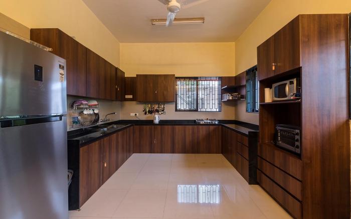 StayVista at Woodstone Villa