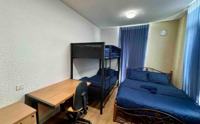 KSL Poolscape Haven: 4bedRoom Working Desk 8-16pax