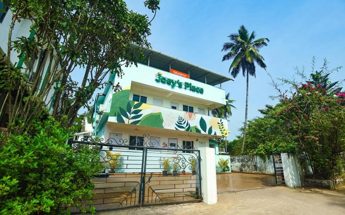 FabExpress Joey's Place - Nr. Panjim