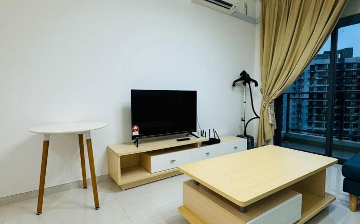 Ataraxia park 2B1R condo forest city