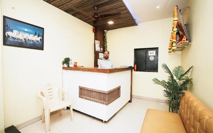 Hotel Sai Parikrama