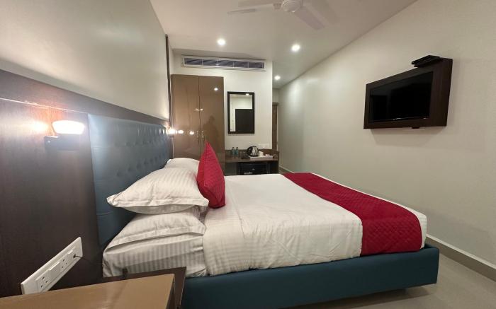 Hotel Landridge - HITECH City Hyderabad