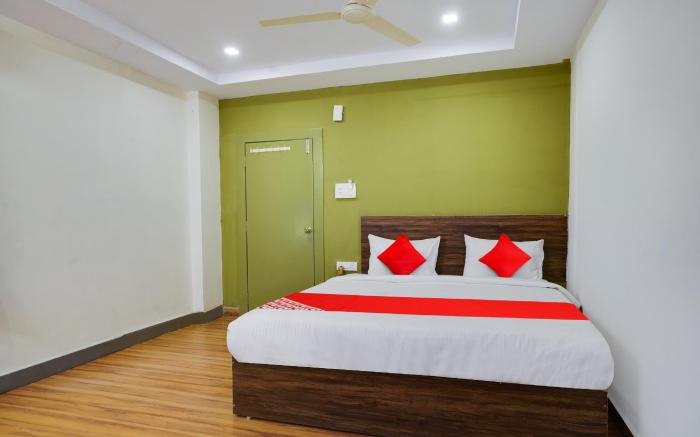 Hotel O Home Hotel R Square Nacharam