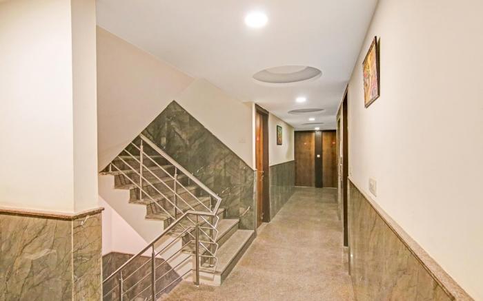 Hotel O Avi Suites