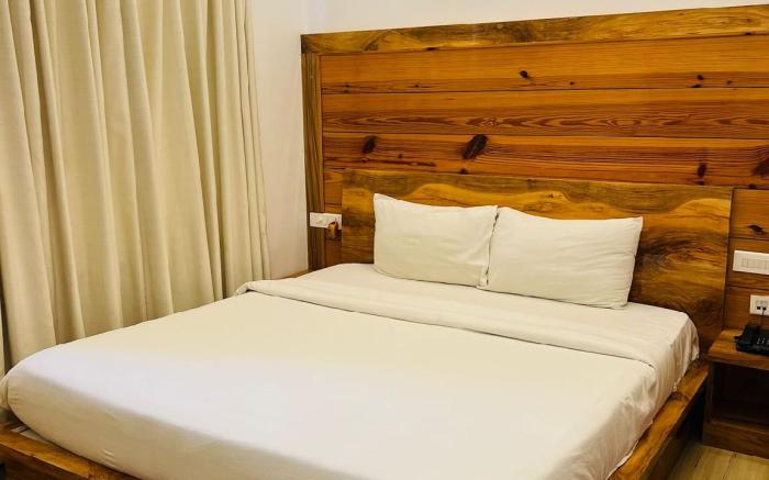 Mak Hotel