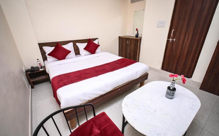Raj Residency