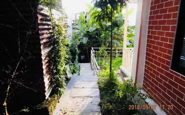Avocado Cottage iii,