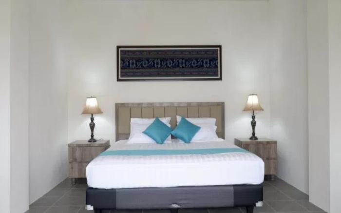 La Cecile Hotel and Cafe
