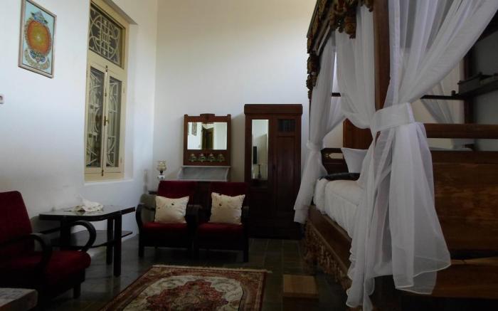 Ndalem Natan Royal Heritage - Deluxe Room 2