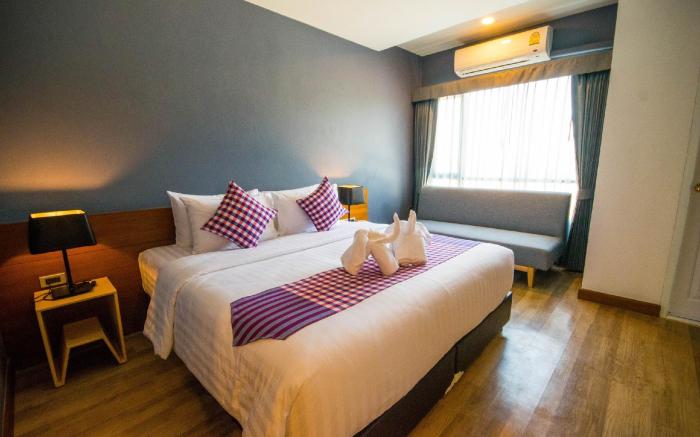 Comet Hotel Surat Thani