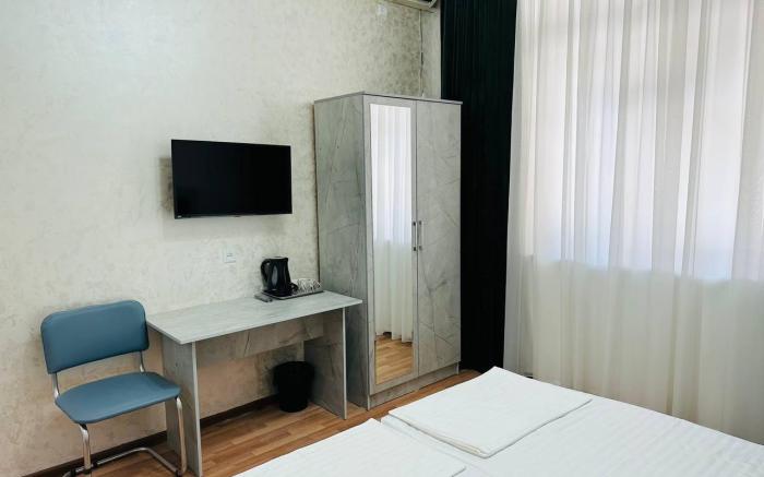 Art Inn Hotel