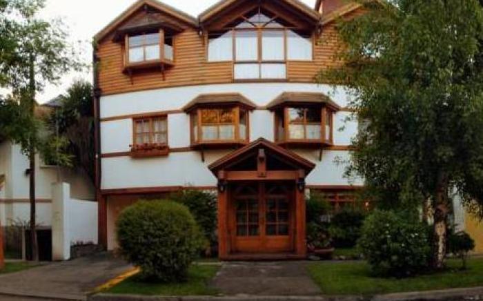 Hosteria El Arbol Duende