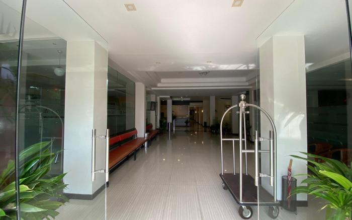 Kharisma Hotel