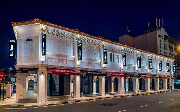 Hutton Central Hotel 