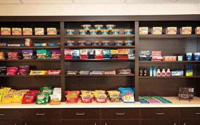 Holiday Inn Express & Suites Wichita Northeast By IHG