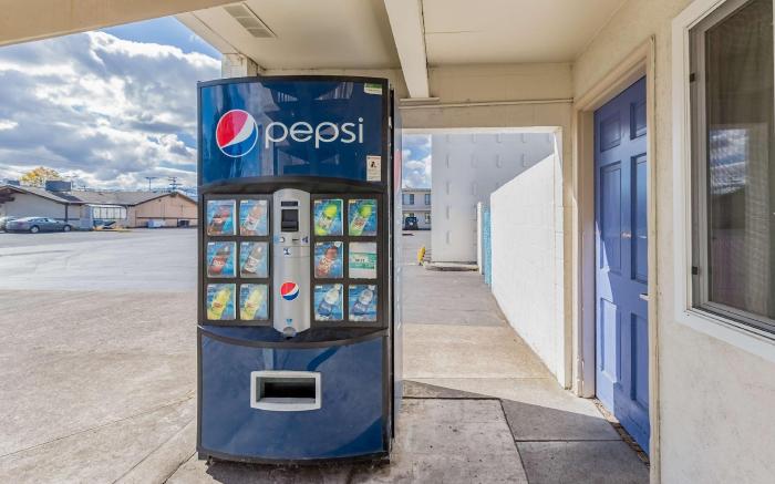 Motel 6 Beaverton, OR